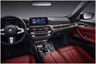 2018 BMW北區(qū)全新BMW5系Li車主超級工廠之旅 無線CarPlay的智能駕馭新體驗